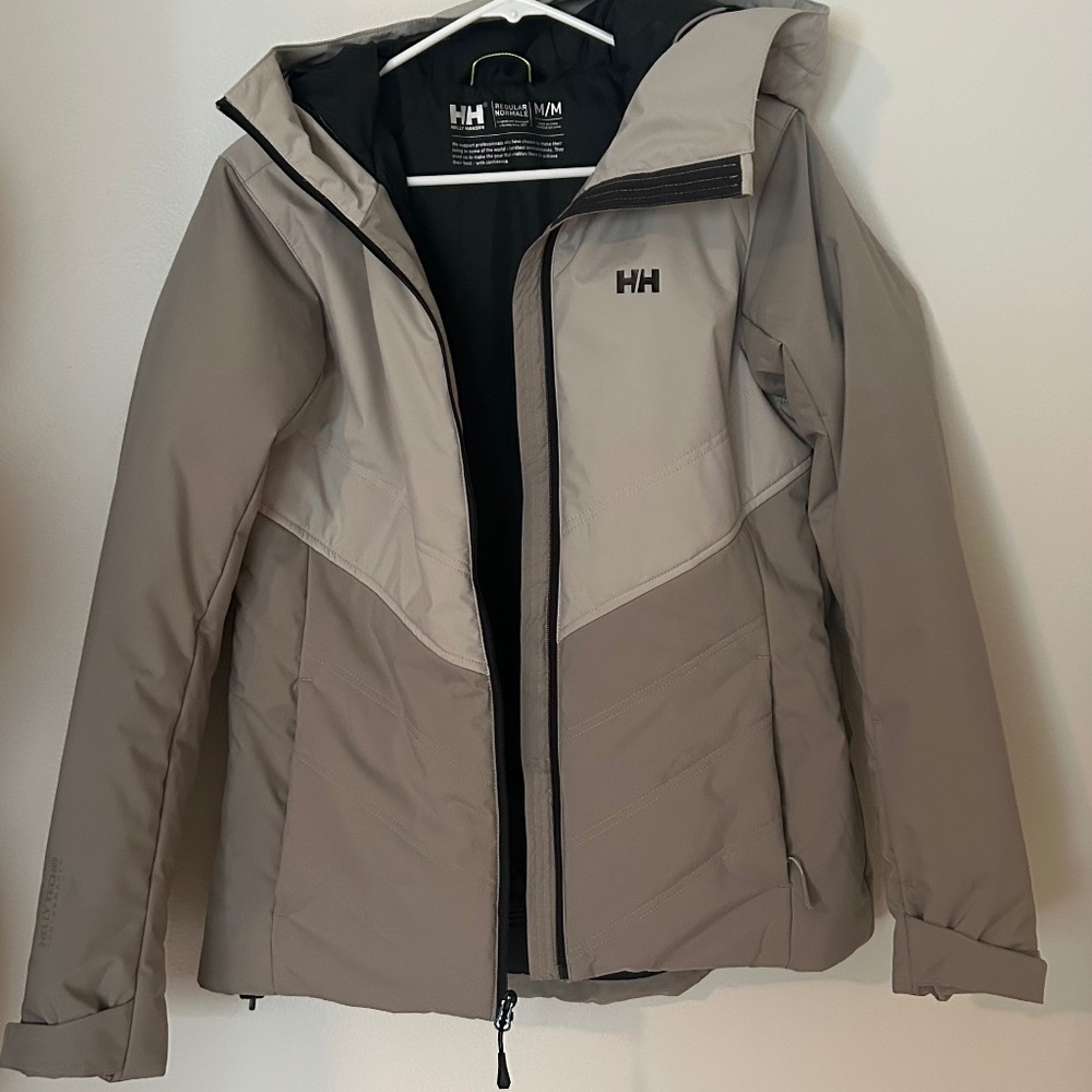 Helly Hansen Women's Alpine Insulated Ski Jacket in Terrazzo Grey